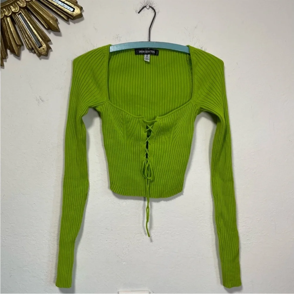 Urban Outfitters Green Crop Long Sleeve - Picture 5 of 5